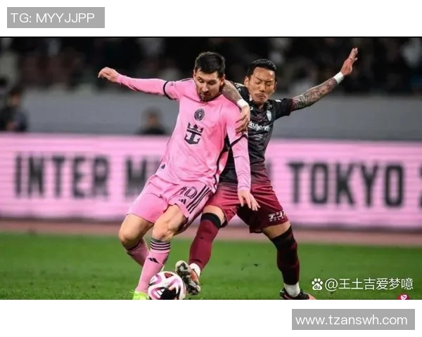 某足球球星因表现不佳遭球迷嘲笑 网友调侃其状态低迷引发热议 某足球球星因表现不佳遭球迷嘲笑 网友调侃其状态低迷引发热议