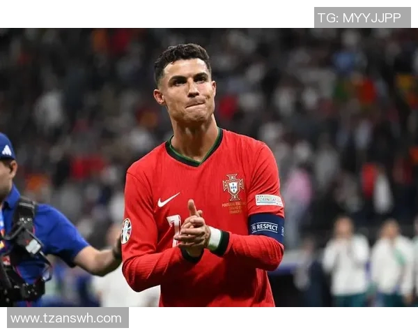 全球足坛顶尖球星盘点 历史与现役的传奇巨星争锋 全球足坛顶尖球星盘点 历史与现役的传奇巨星争锋